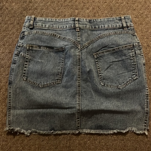 Chicme Denim high waist mini skirt - Picture 2 of 2